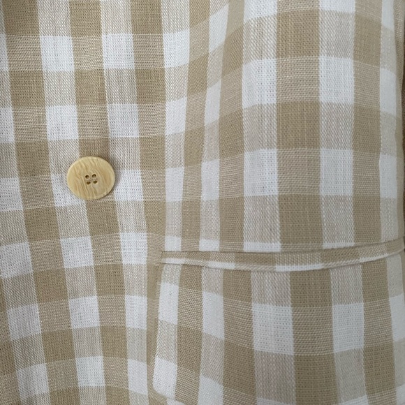 Zara beige/white check blazer - Picture 2 of 2